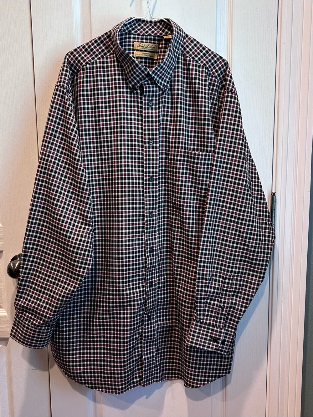 Gold Label Roundtree & Yorke Men's Size 2XT Maroon/Black/White Checked Button Up